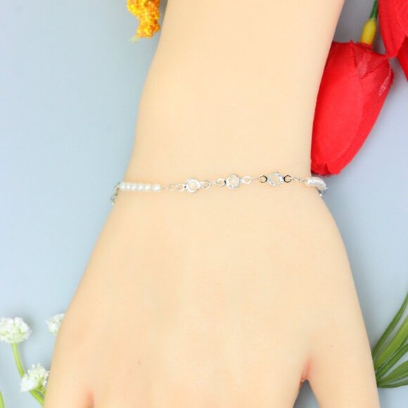 "Elegant & Trendy Bracelet, A Perfect Gift for Women, Thoughtful, EVCH1797 - Picture 7 of 10